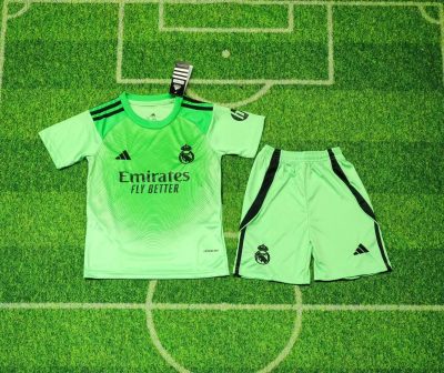 2025/26 Real Madrid Goalkeeper Football Shirt Kids Size 1:1 Thai Quality