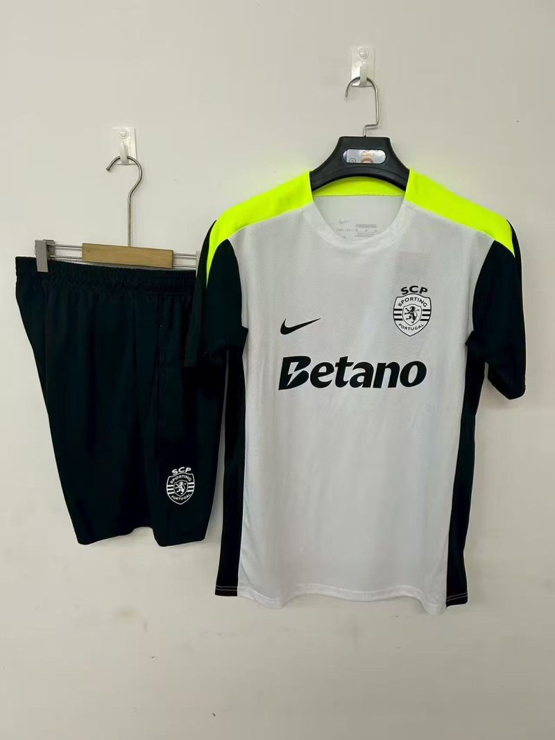06cf4dad061df335841bbf836f0514d3 2025/2026 Sporting Lisbon Training suit Football Shirt 1:1 Thai Quality