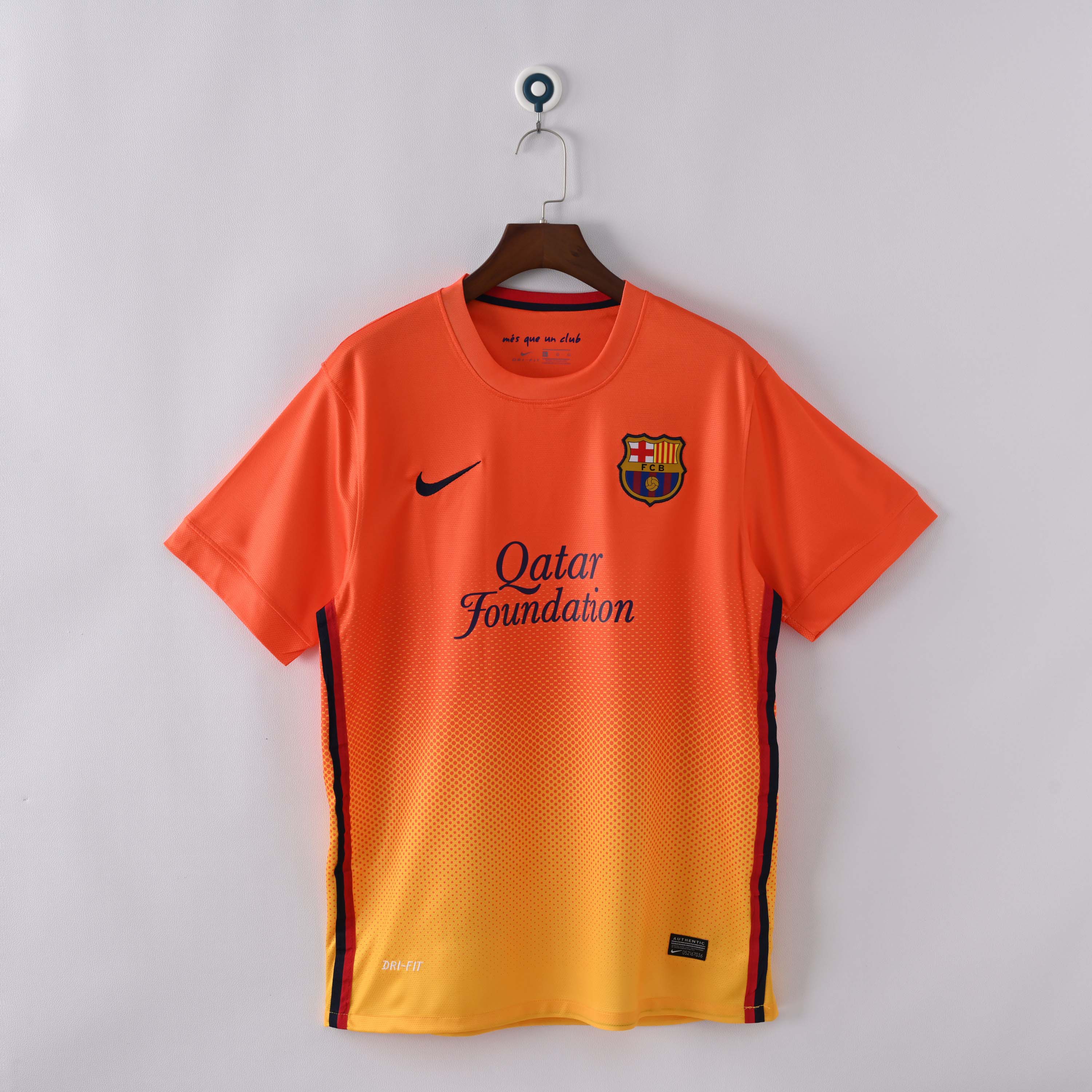 2012/2013 Retro Barcelona Away Football Shirt 1:1 Thai Quality