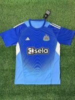 2025/2026 Newcastle United Goalkeeper Football Shirt 1:1 Thai Quality
