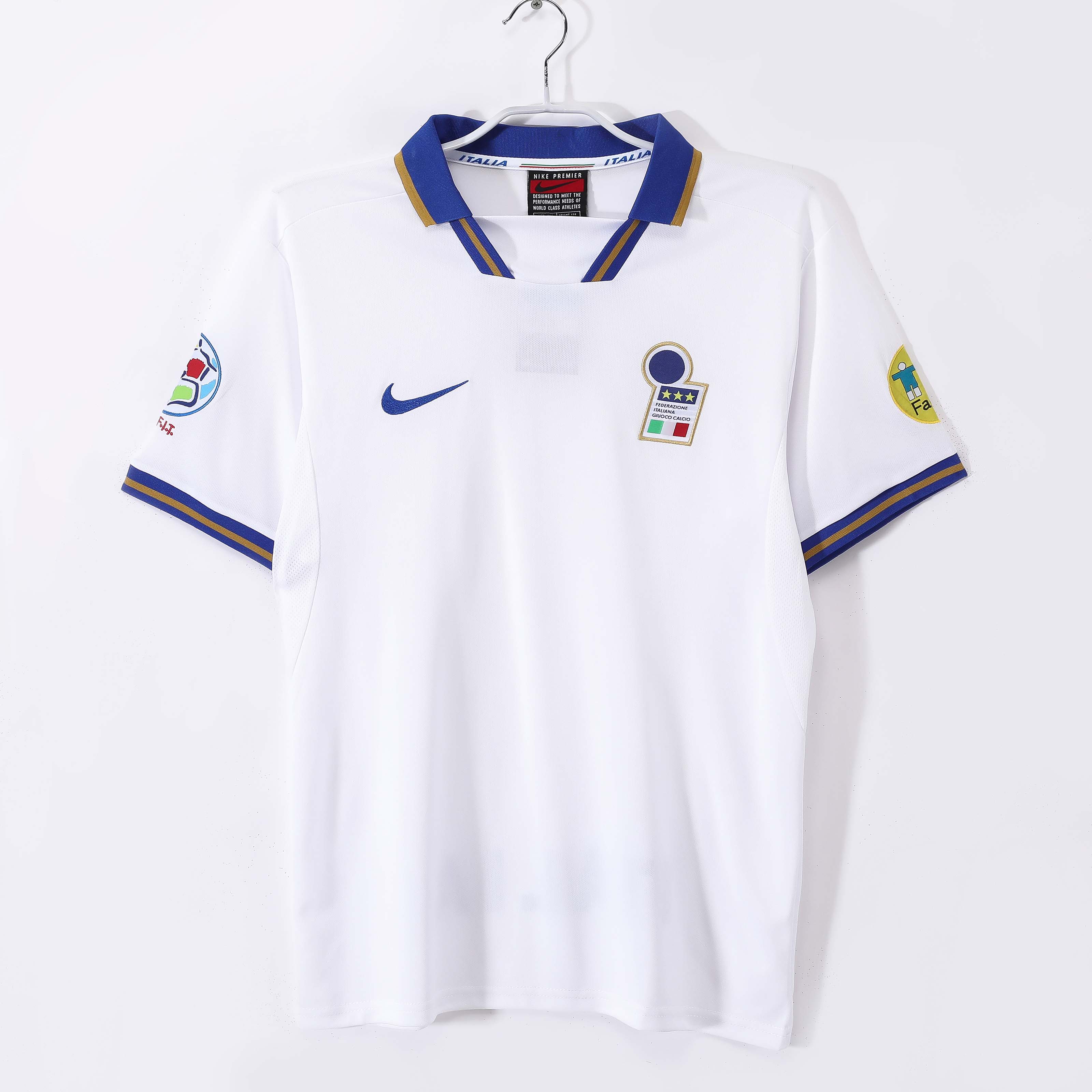 1996 Retro Italy Away Football Shirt 1:1 Thai Quality