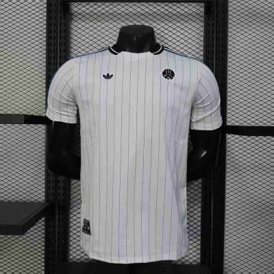 2025/2026 Player Version Newcastle United Casual style Football Shirt 1:1 Thai Quality