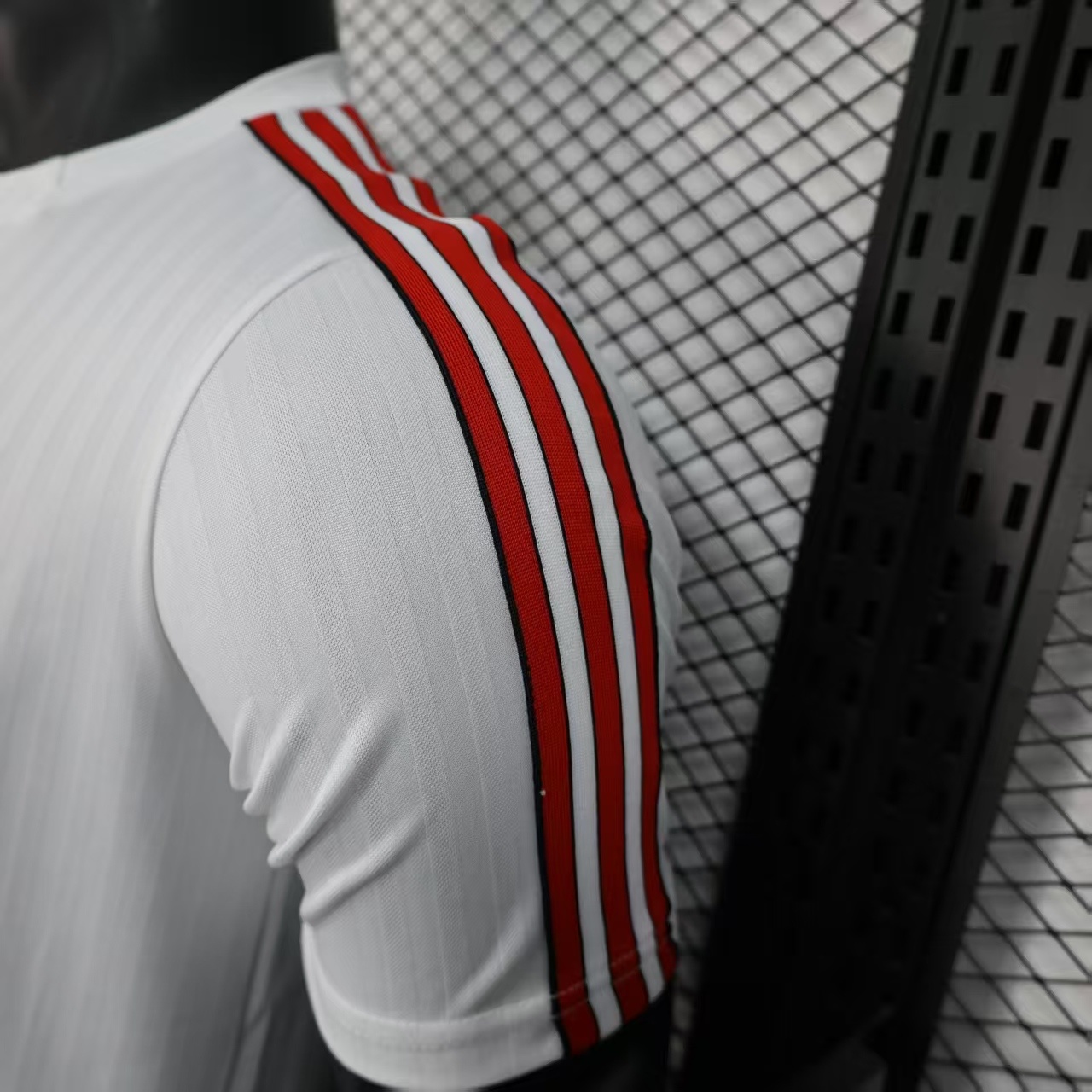 2025/2026 Player Version River Plate Casual style Football Shirt 1:1 Thai Quality - Image 5