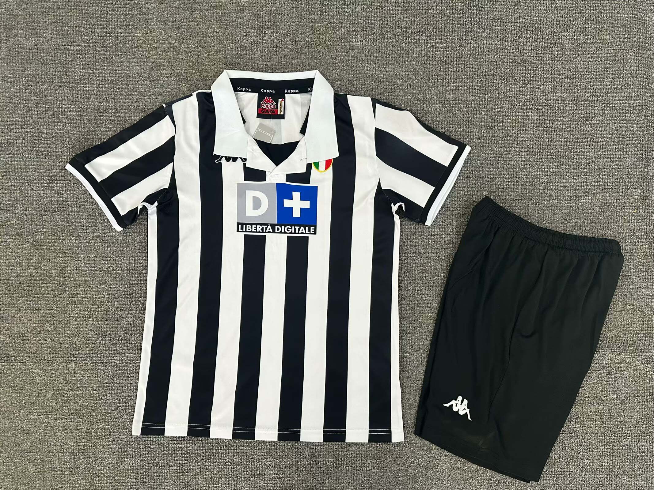 1998/1999 Retro Juventus Home Football Shirt Kids Size 1:1 Thai Quality