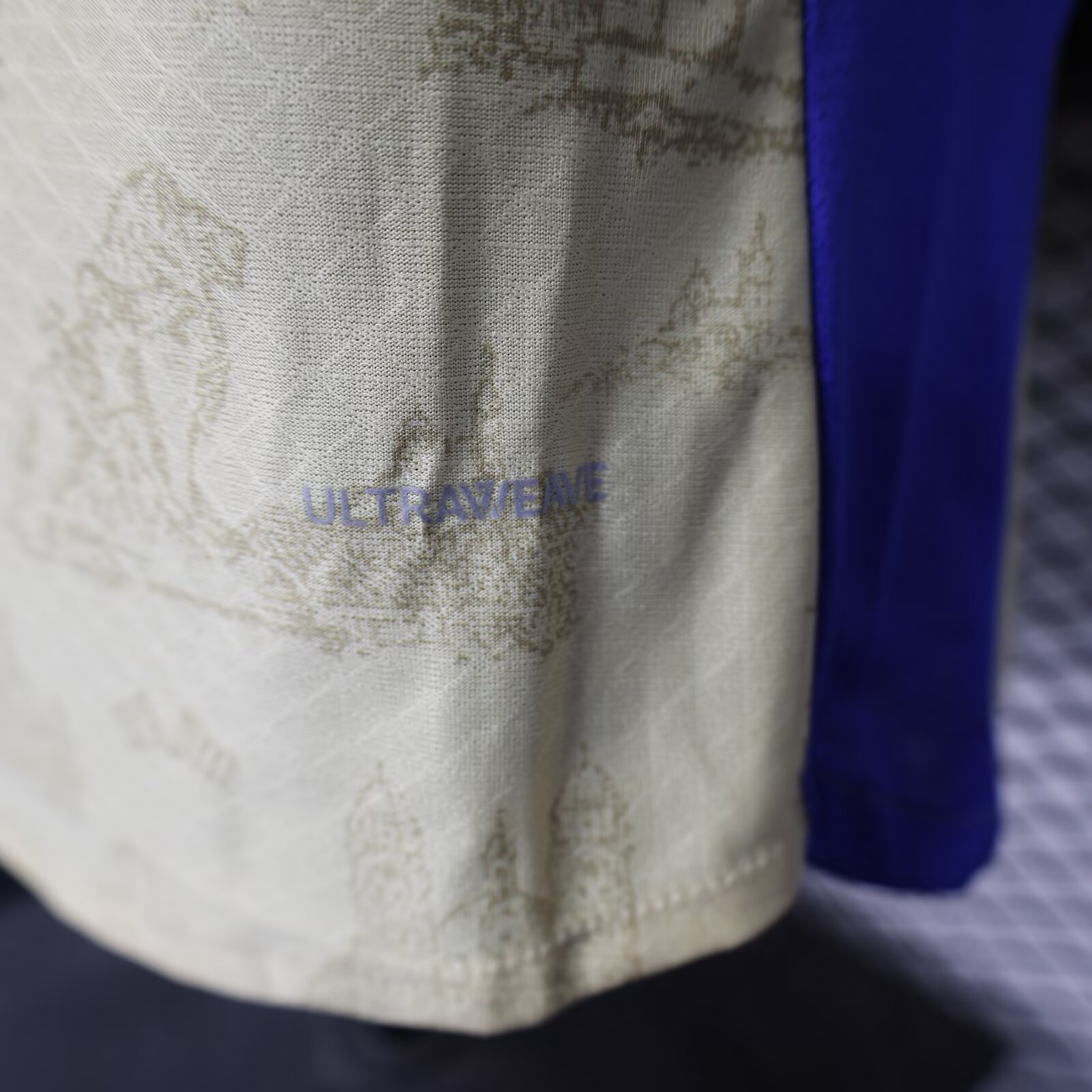 2025/2026 Player Version Olympique Marseille Fourth Away Football Shirt 1:1 Thai Quality - Image 9