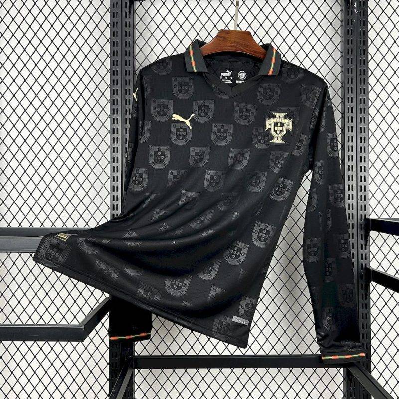 7111d9748cf22bd88c0b11e7e94a14ee 2026 Long Sleeve Portugal Away Football Shirt 1:1 Thai Quality