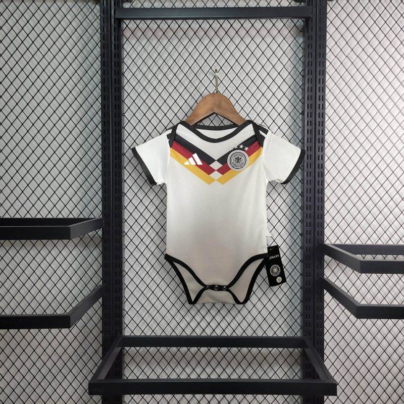 753d0be8ece8146290e9dbe4f5bd0751 2026 Germany Home Football Shirt Baby Size 1:1 Thai Quality