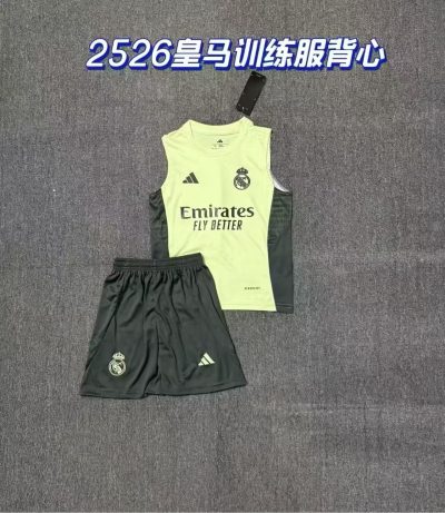 2025/2026 Real Madrid Vest Football Shirt Kids Size 1:1 Thai Quality