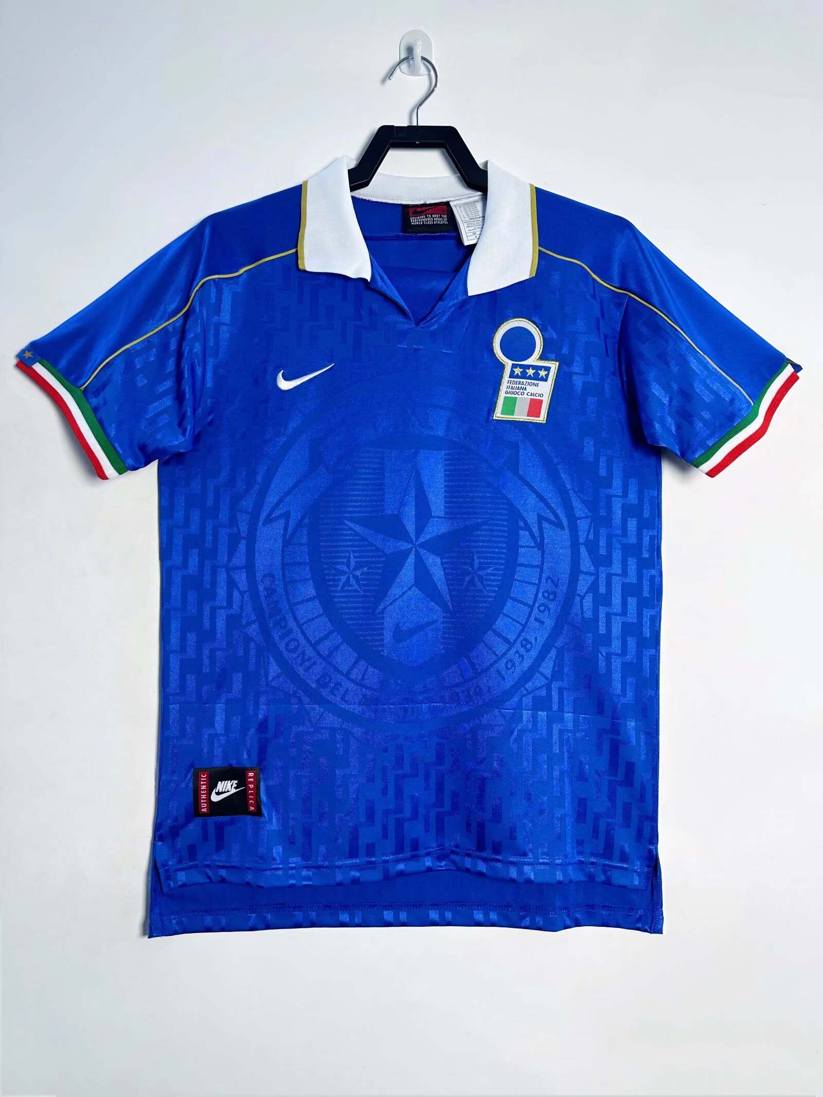 1995 Retro Italy Home Football Shirt 1:1 Thai Quality