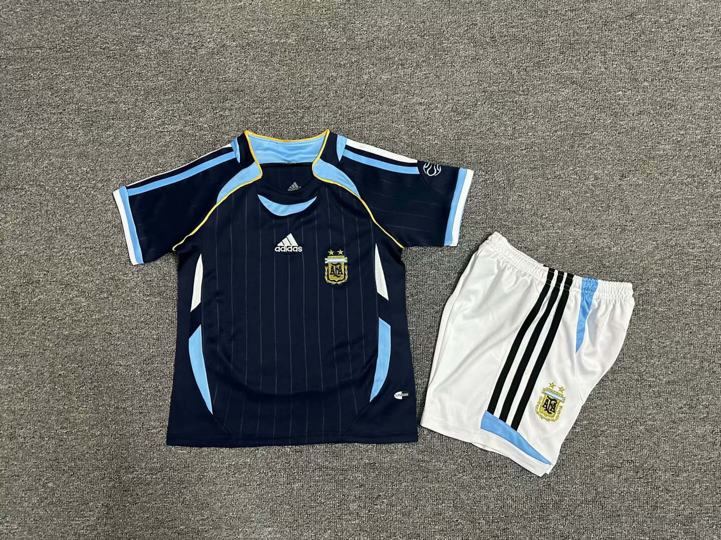 2006 Retro Argentina Away Football Shirt Kids Size 1:1 Thai Quality