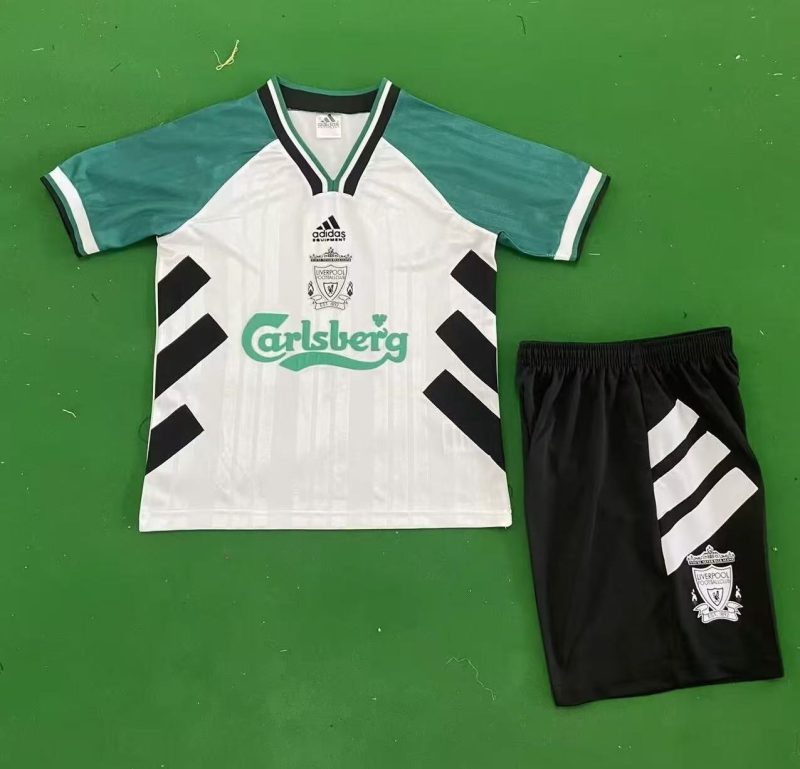 9e34751cff95600188a8d1be518e7807 1996 Liverpool Away Football Shirt Kids Size 1:1 Thai Quality