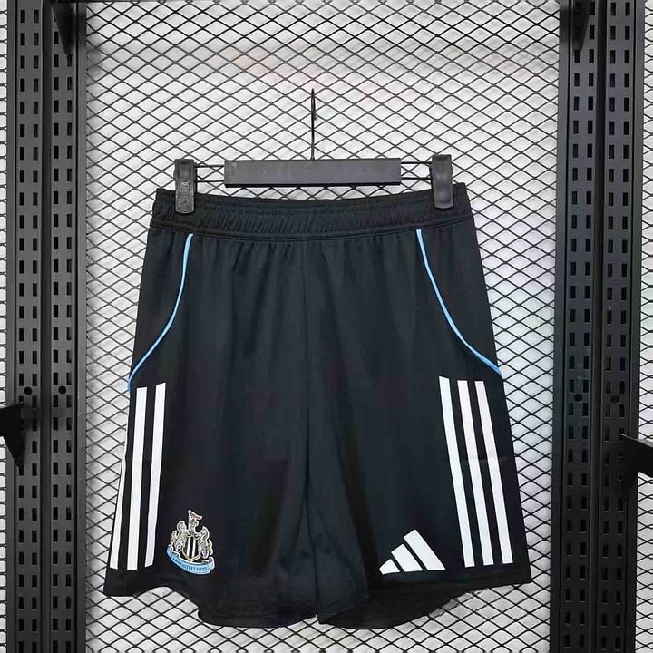 a22d6406a6fcf777cf7d859a44a37e60 2025/2026 Player Version Newcastle United Shorts 1:1 Thai Quality