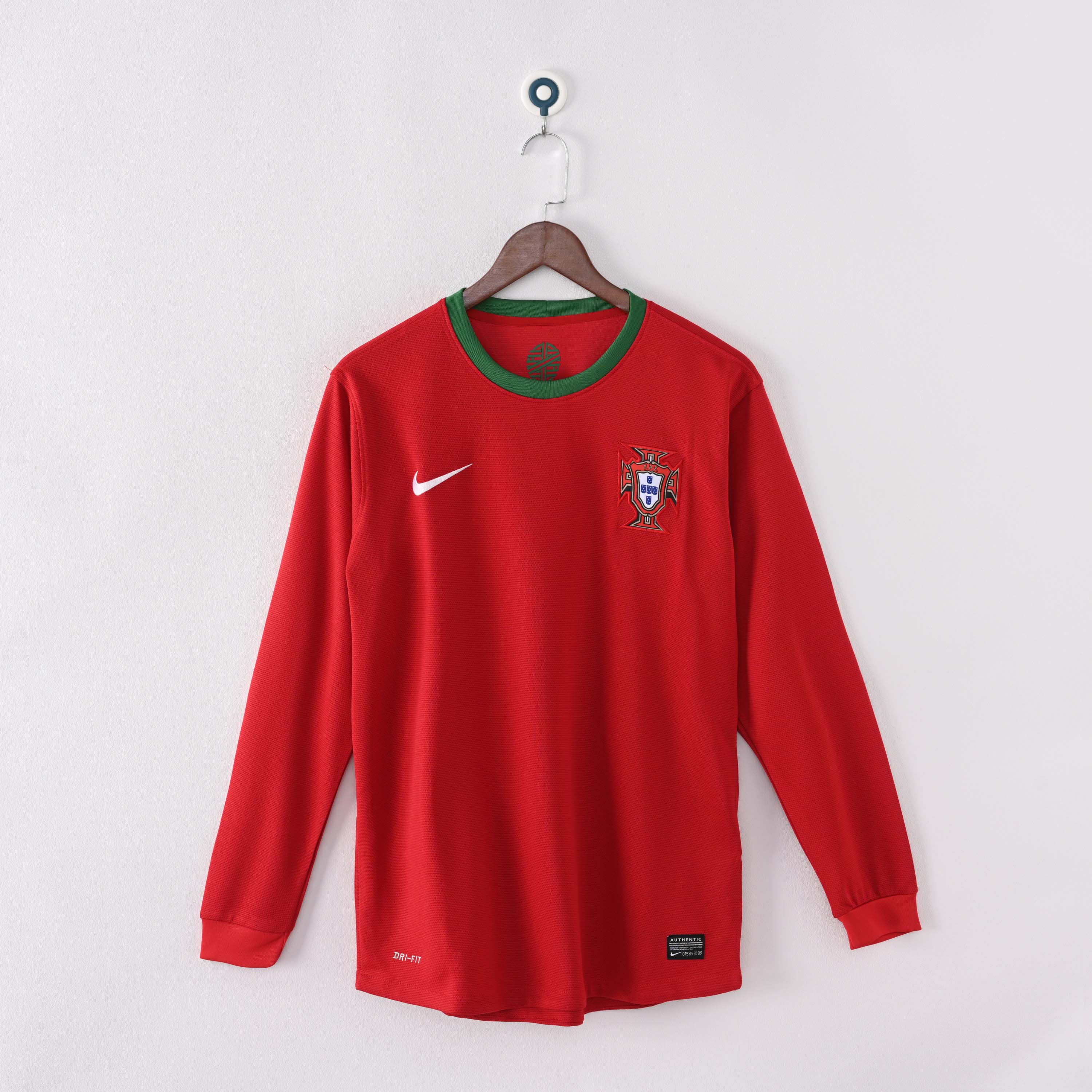 2012 Retro Long Sleeve Portugal Home Football Shirt 1:1 Thai Quality
