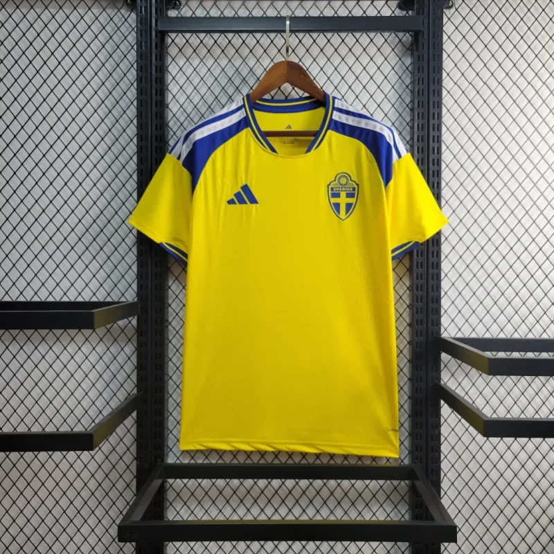a4bf06adeaff7265c4427fcefca7607a 2025/2026 Sweden Home Football Shirt 1:1 Thai Quality