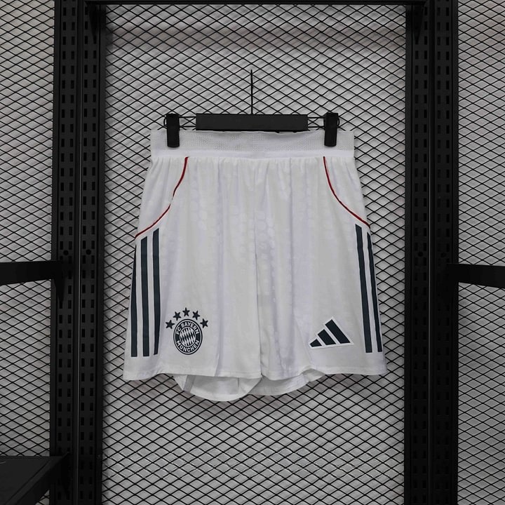 aa3e9cc1732f5a98222029a057f8da3b 2025/2026 Player Version Bayern Munchen Home Shorts 1:1 Thai Quality
