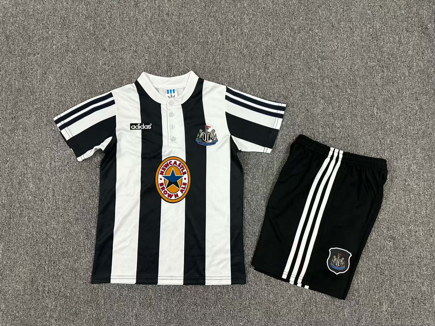 1995/1997 Retro Newcastle United Home Football Shirt Kids Size 1:1 Thai Quality