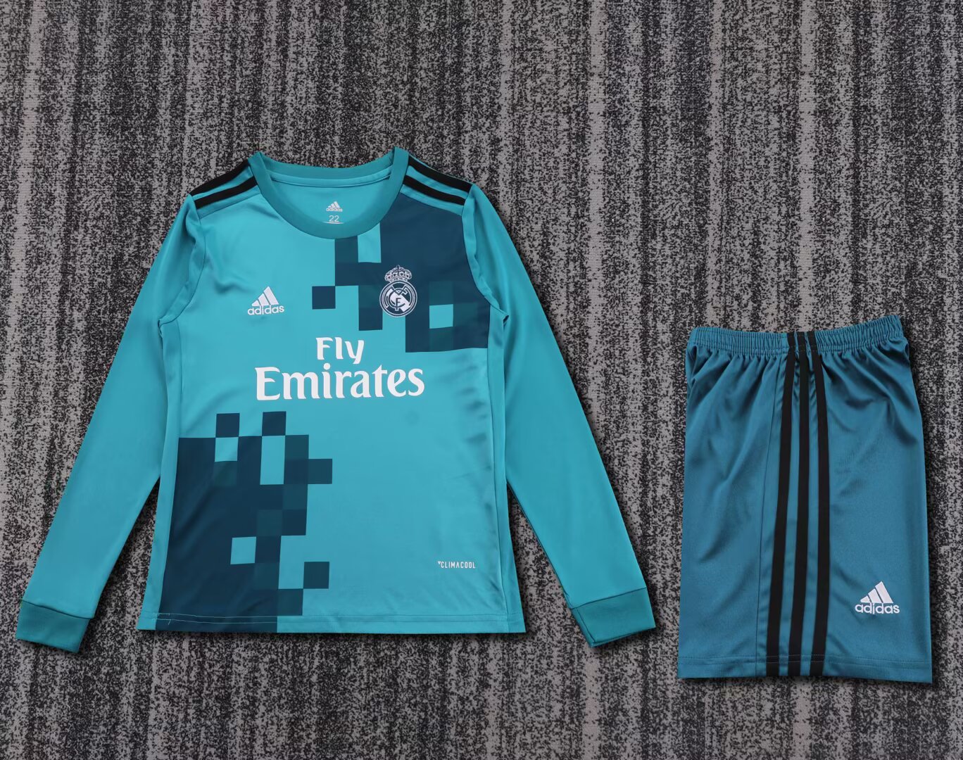 2017/2018 Retro Long Sleeve Real Madrid Third Away Football Shirt Kids Size 1:1 Thai Quality