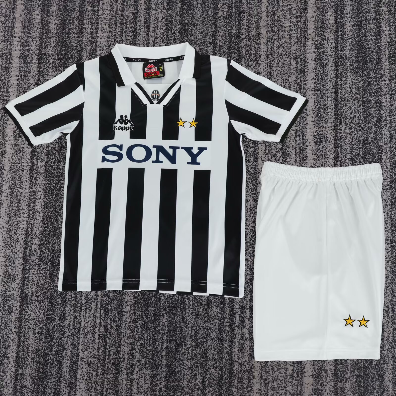 b33d0e160a60f7fb52ac9cf90d983a54 1995/1997 Retro Juventus Home Football Shirt Kids Size 1:1 Thai Quality