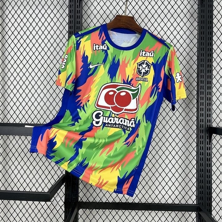 b3a5b79631f14f1eeda2a10547703e09 2025 Brazil Pre-match Football Shirt 1:1 Thai Quality