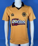 2002/2004 Retro Wolverhampton Wanderers Home Football Shirt 1:1 Thai Quality
