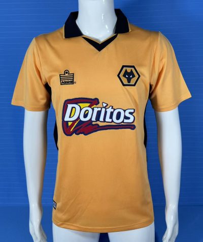 2002/2004 Retro Wolverhampton Wanderers Home Football Shirt 1:1 Thai Quality
