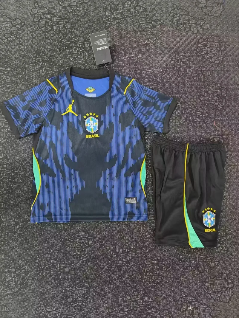 d30465bd31a7584db66fd0f6d323c902 2026 Brazil Away Football Shirt Kids Size 1:1 Thai Quality