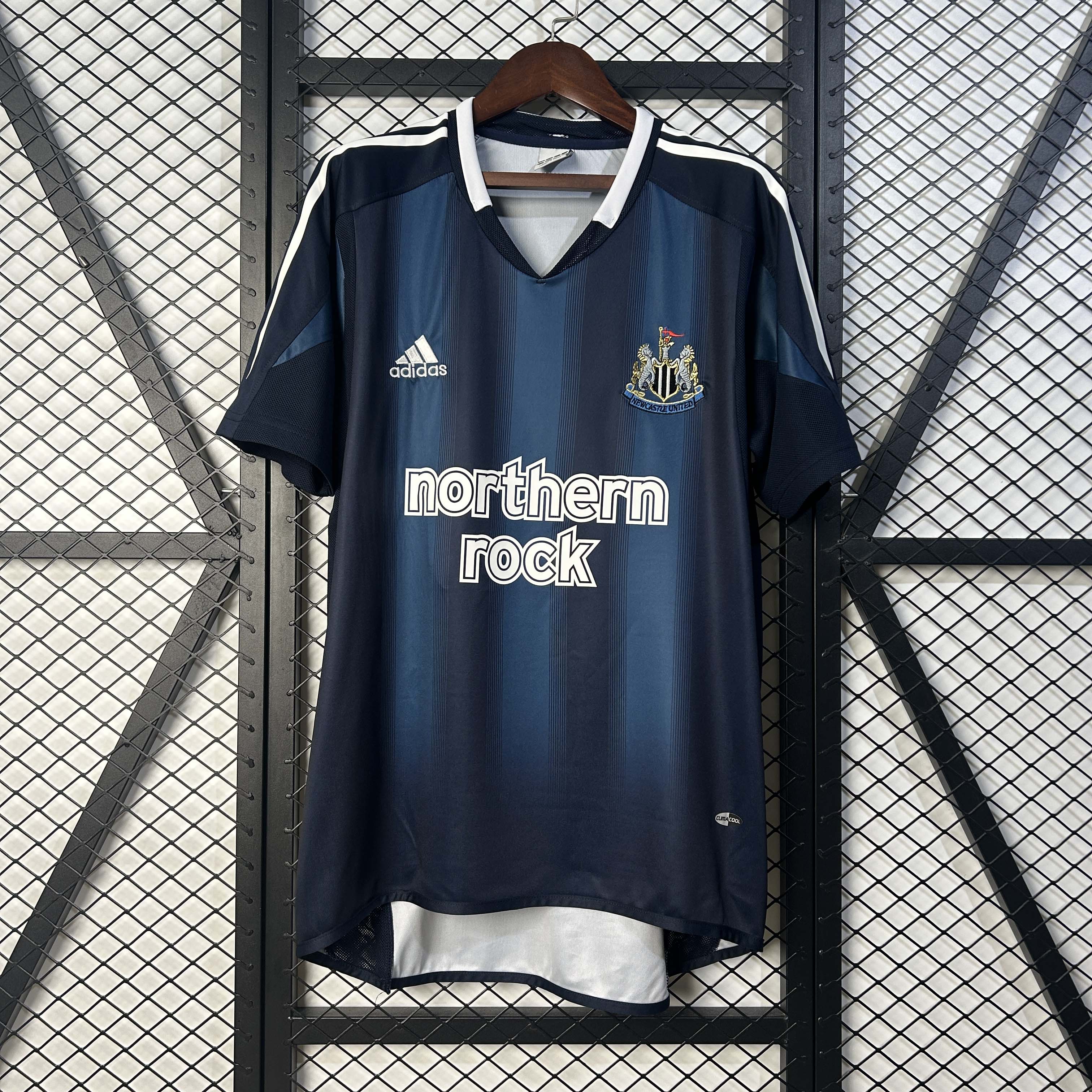 2004/2005 Retro Newcastle United Away Football Shirt 1:1 Thai Quality