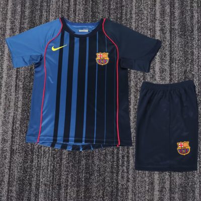 2004/05 Barcelona Home Football Shirt Kids Size 1:1 Thai Quality