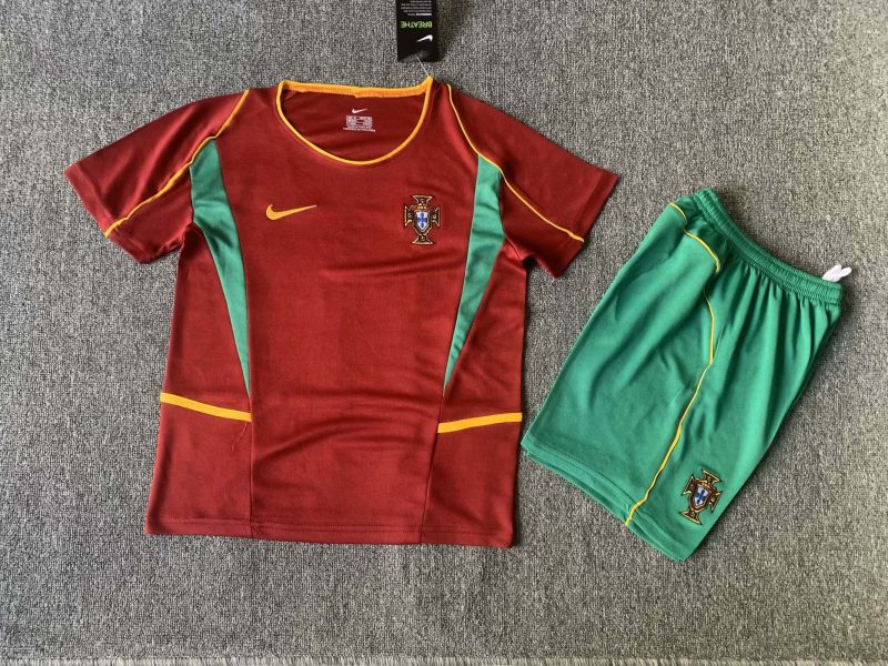 fa42232627ac857da927954f32f1a584 2002 Retro Portugal Home Football Shirt Kids Size 1:1 Thai Quality