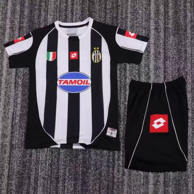 2002/03 Juventus Home Football Shirt Kids Size 1:1 Thai Quality