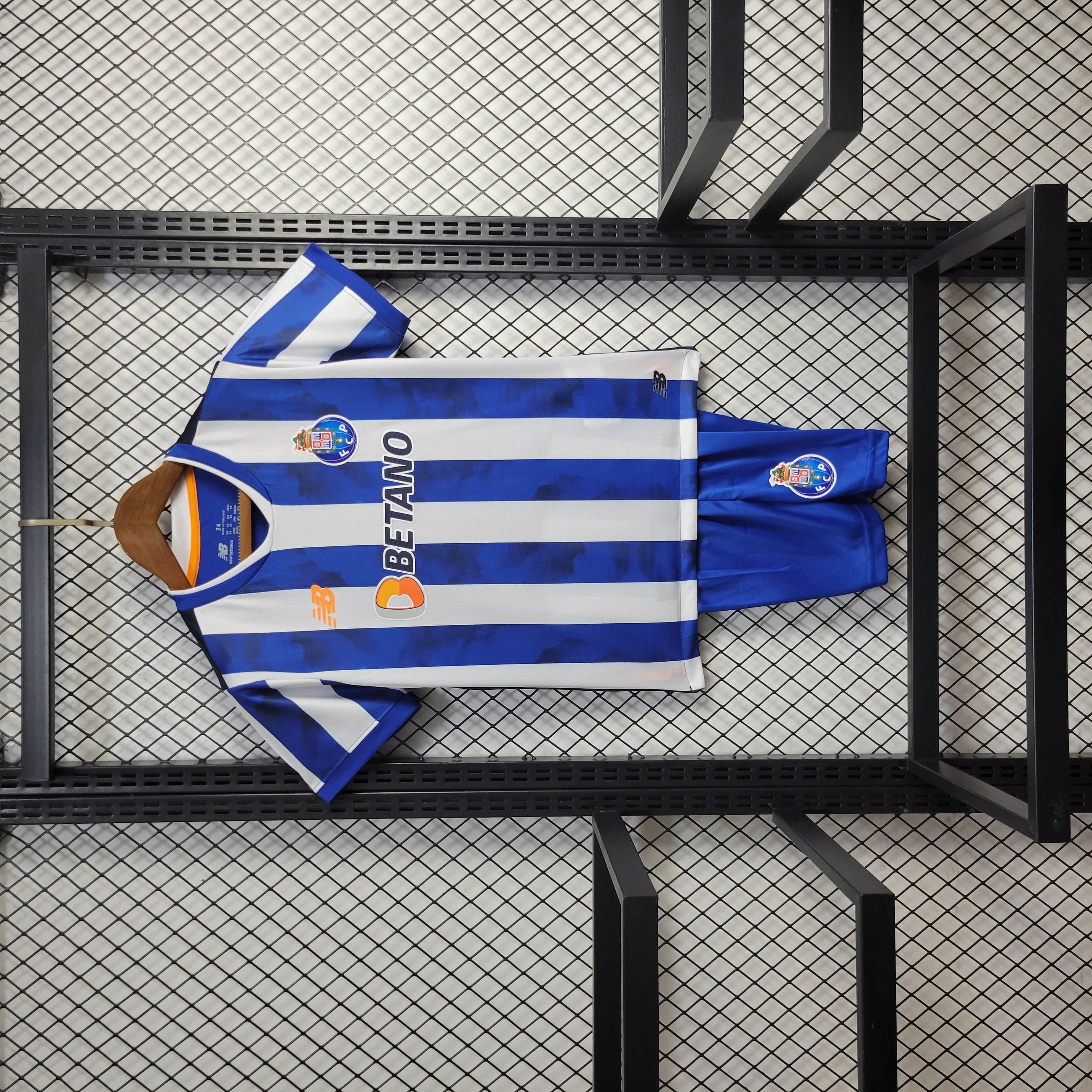 2024/2025 FC Porto Home Football Shirt Kids Size 1:1 Thai Quality
