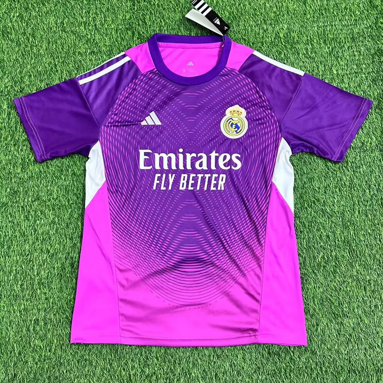 2025/2026 Real Madrid Goalkeeper Football Shirt 1:1 Thai Quality