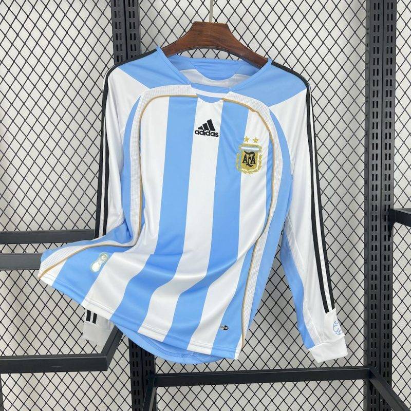 127ba54177bb294f611b850cf36583e2 2006/2007 Retro Long Sleeve Argentina Home Football Shirt 1:1 Thai Quality
