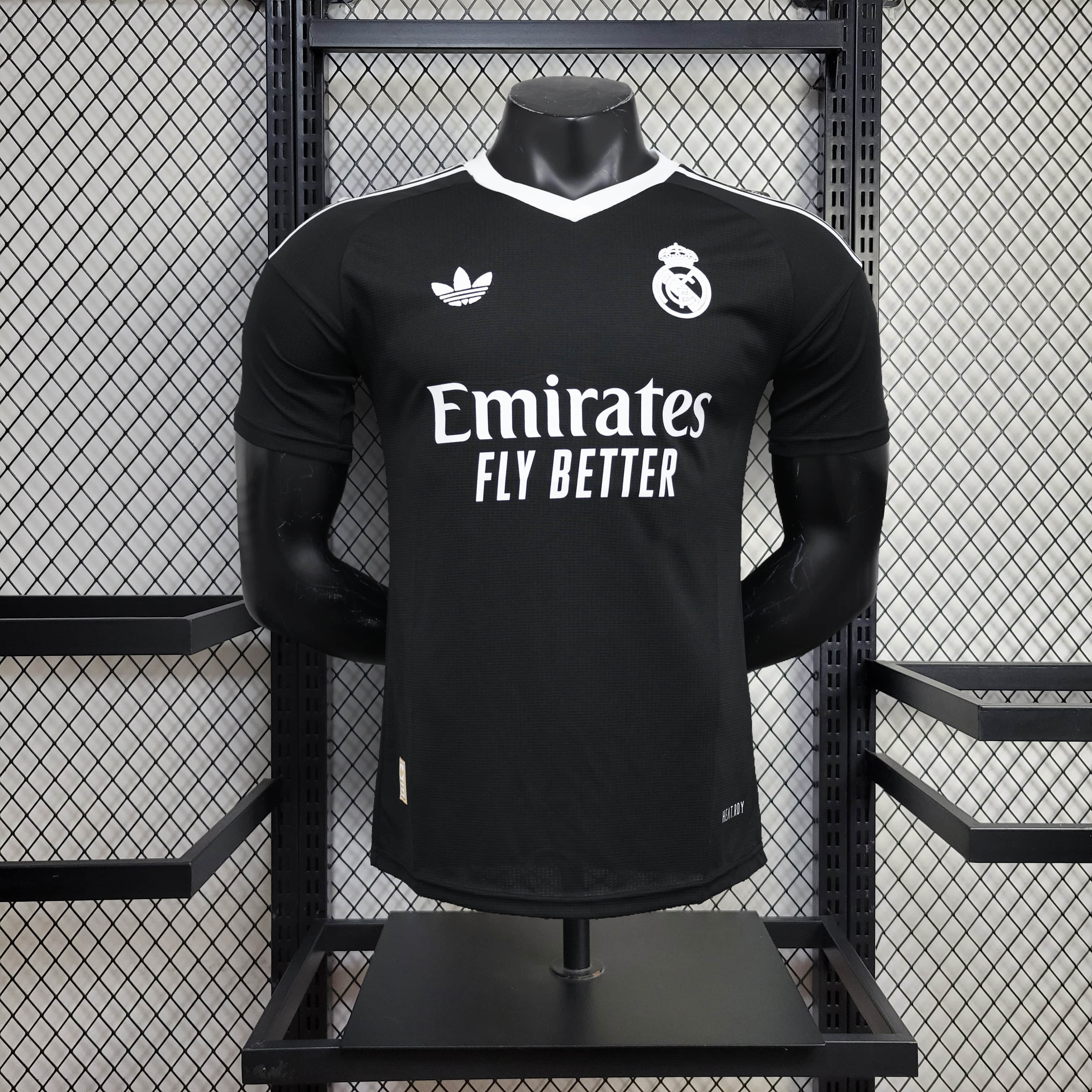 2024/2025 Player Version Real Madrid Goalkeeper Football Shirt 1:1 Thai Quality