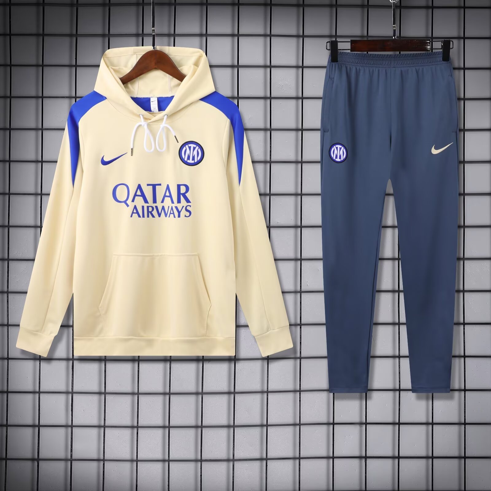 2024/2025 Inter Milan Hooded Long Sleeves Training Suit Football Shirt