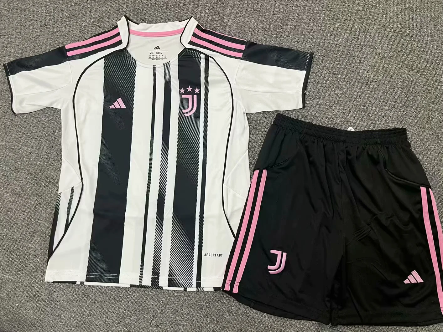2025/2026 Juventus Home Football Shirt Kids Size 1:1 Thai Quality