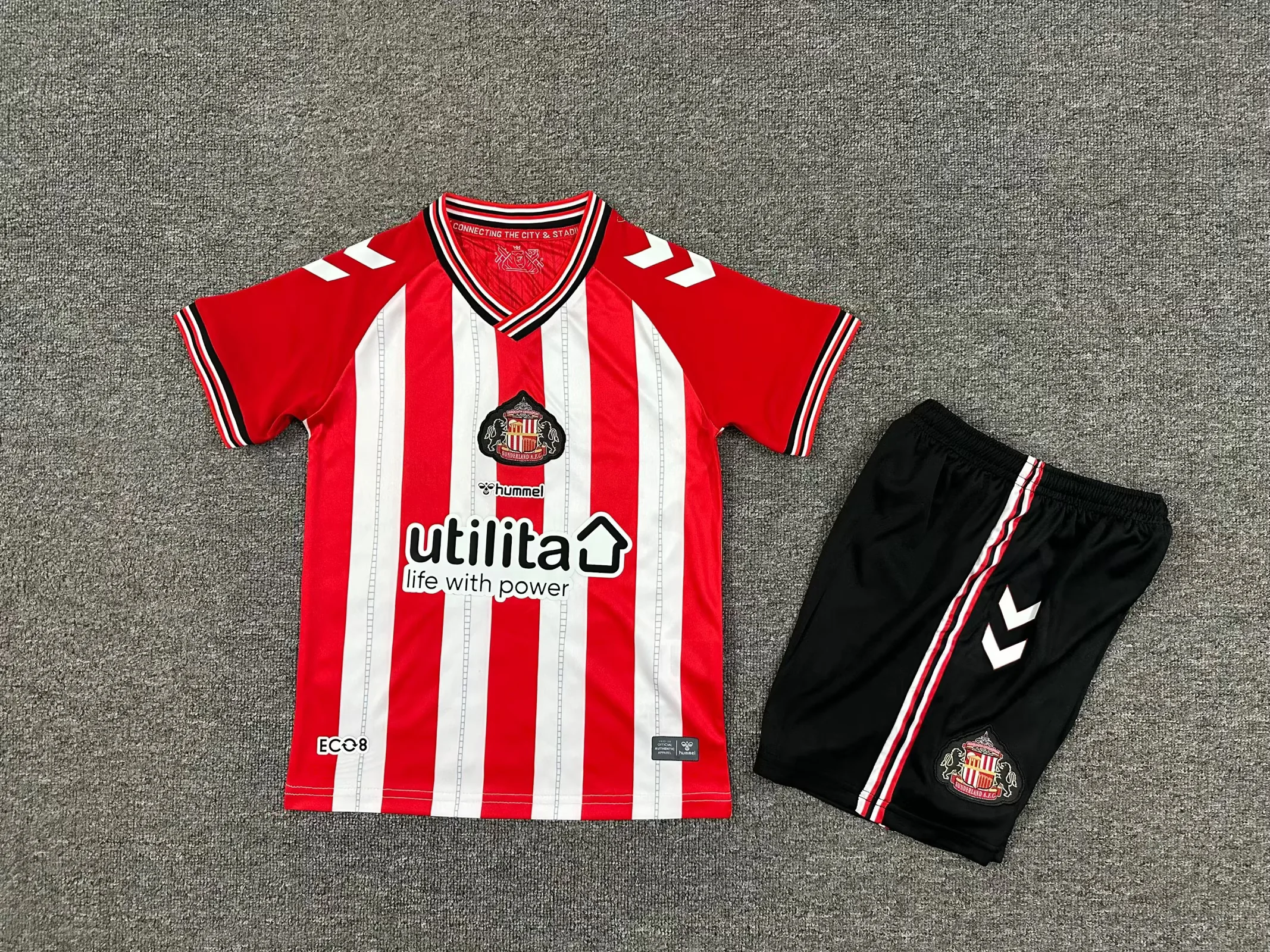 2025/2026 Sunderland Home Football Shirt Kids Size 1:1 Thai Quality