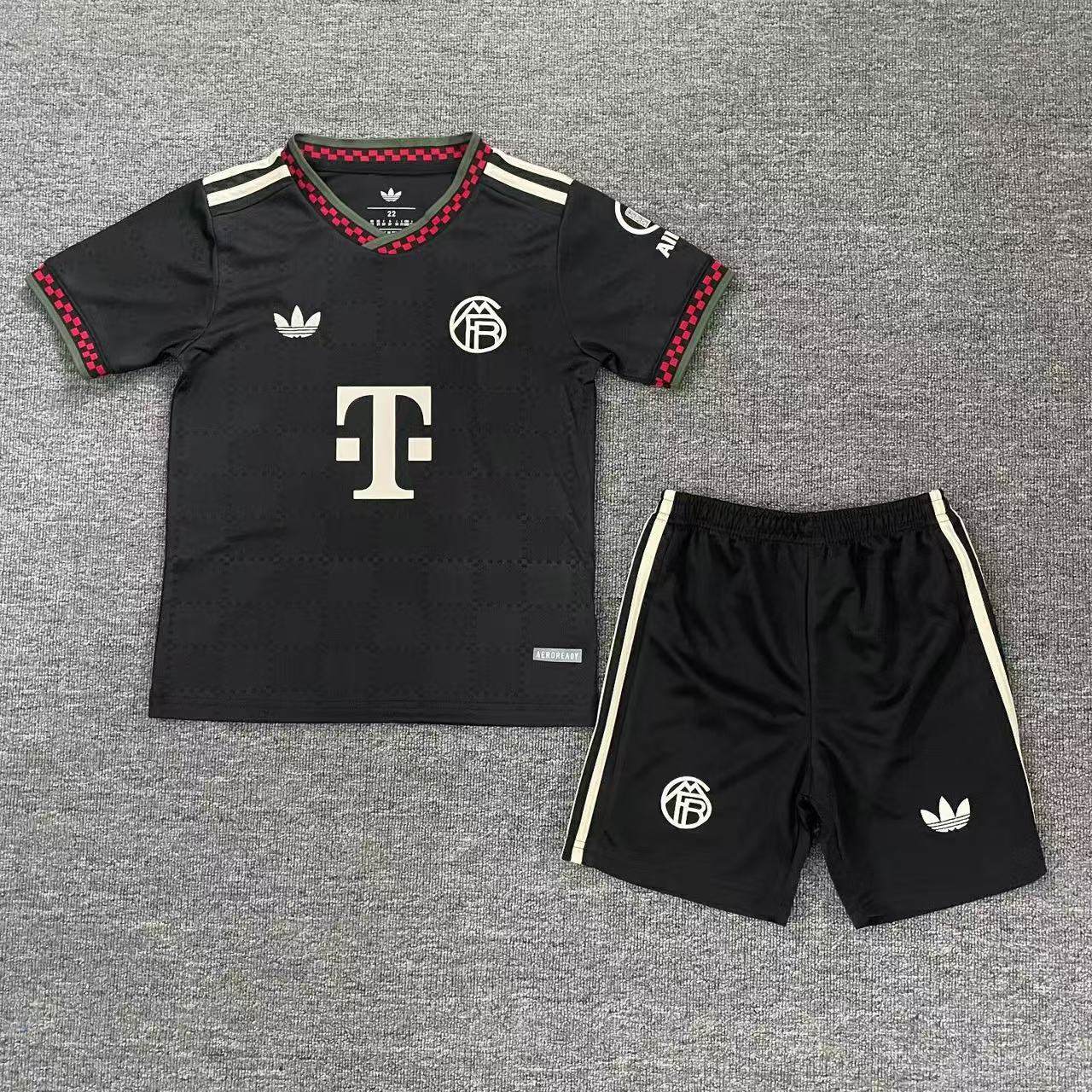 2025/2026 Bayern Munchen Third Away Football Shirt Kids Size 1:1 Thai Quality