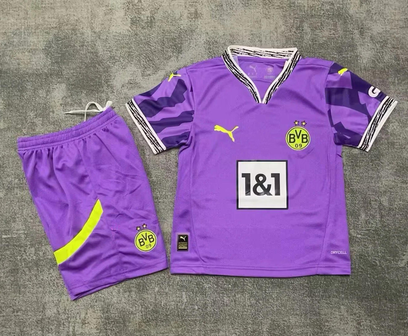 2025/2026 Dortmund Goalkeeper Football Shirt Kids Size 1:1 Thai Quality