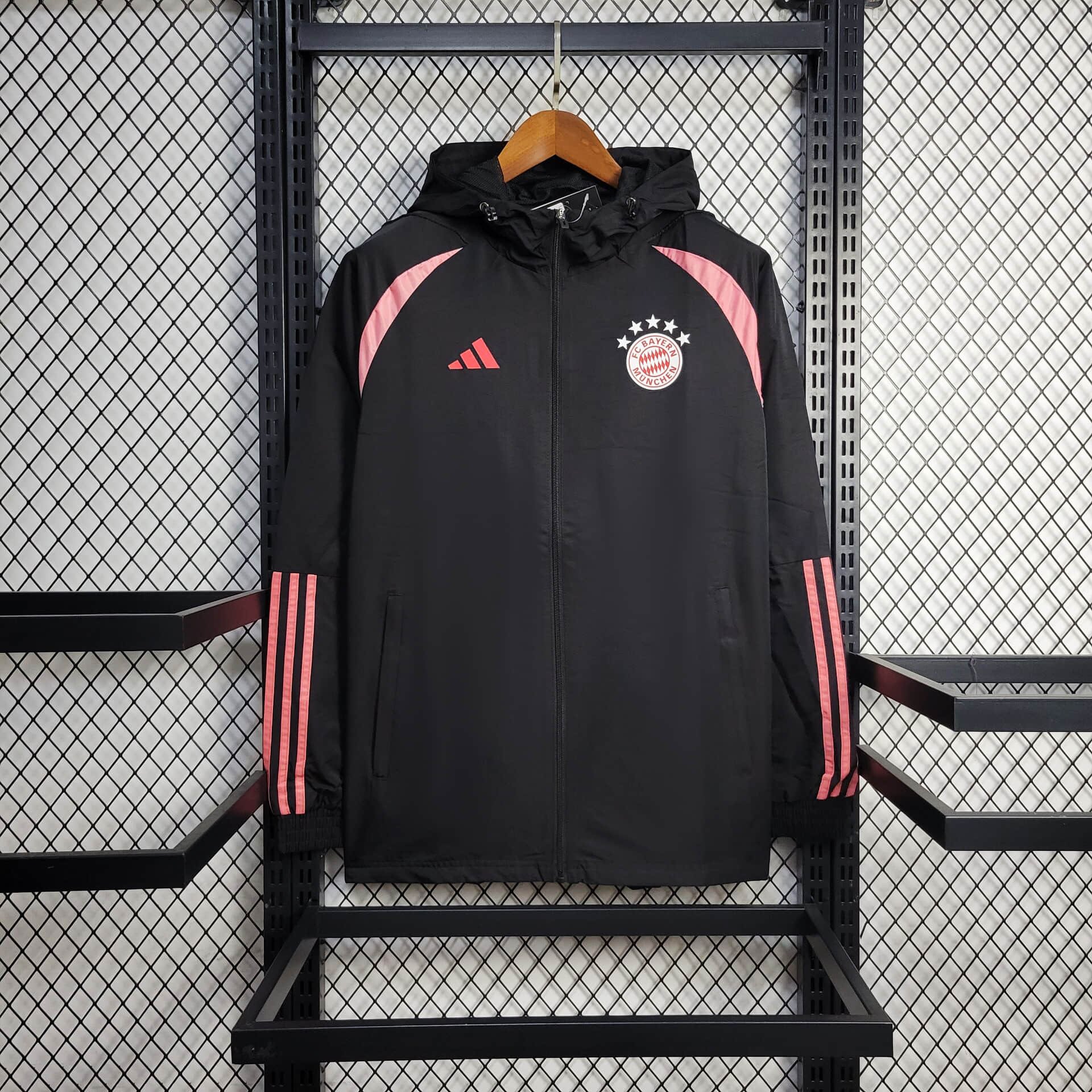 2025/2026 Bayern Munchen  Windbreaker Football Shirt
