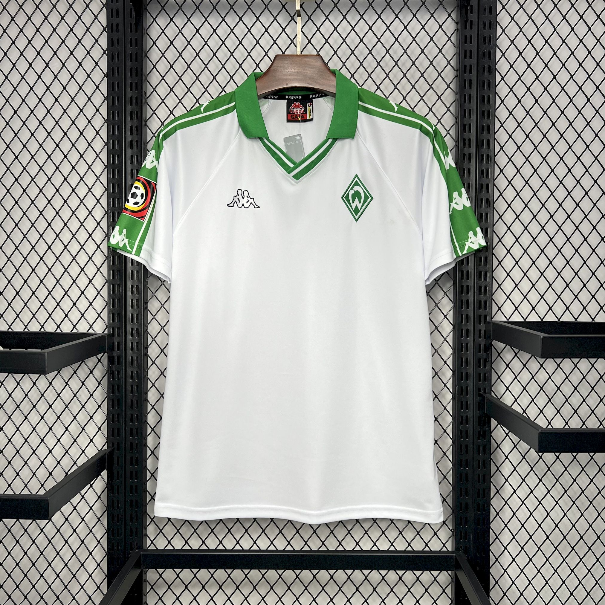 2001/2002 Werder Bremen Away Football Shirt 1:1 Thai Quality