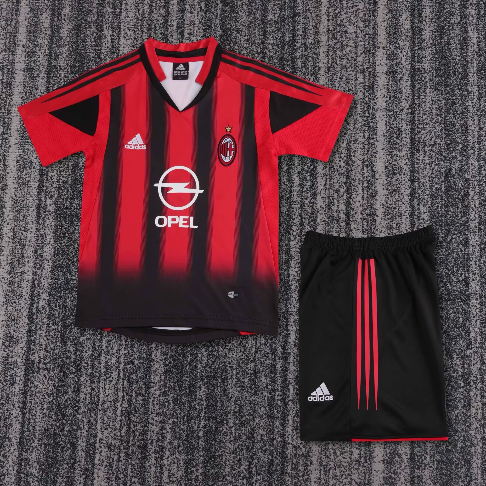 2004/2005 Retro AC Milan Home Football Shirt Kids Size 1:1 Thai Quality