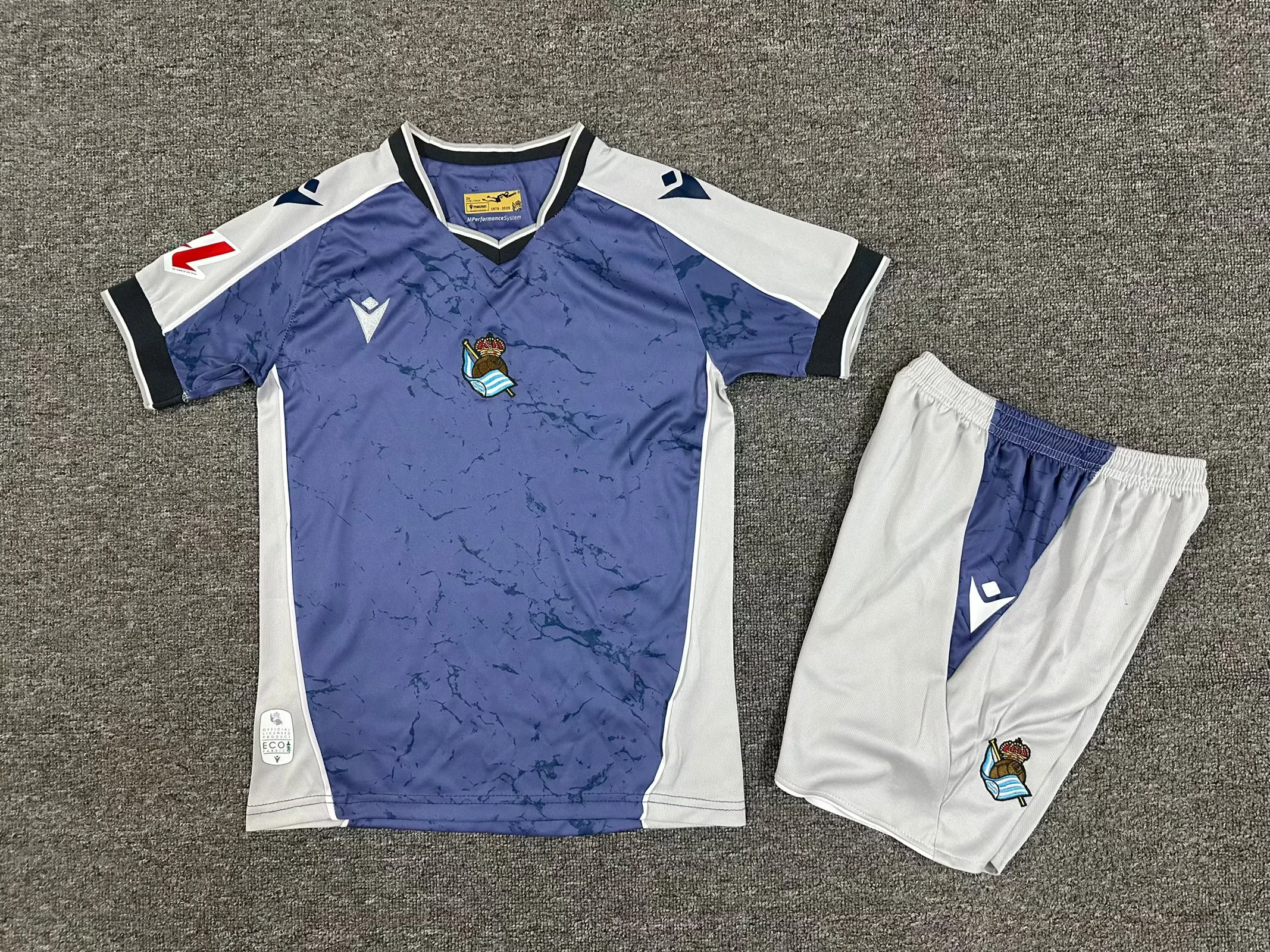591264a1a7f2473e3485525b8ee65af9 2025/2026 Real Sociedad Away Football Shirt Kids Size 1:1 Thai Quality