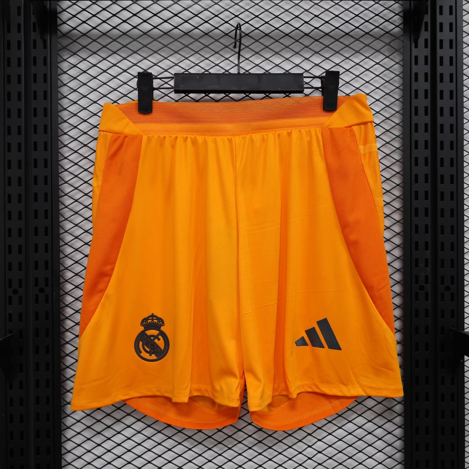 2024/2025 Player Version Real Madrid Away Shorts 1:1 Thai Quality