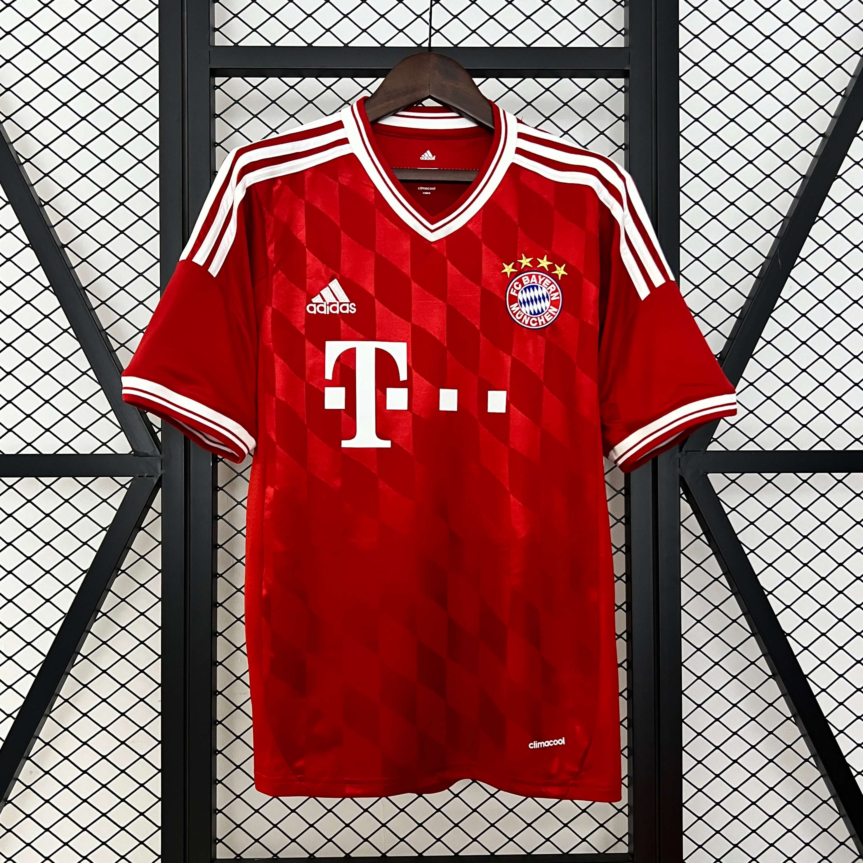 2013/2014 Retro Bayern Munchen Home Football Shirt 1:1 Thai Quality