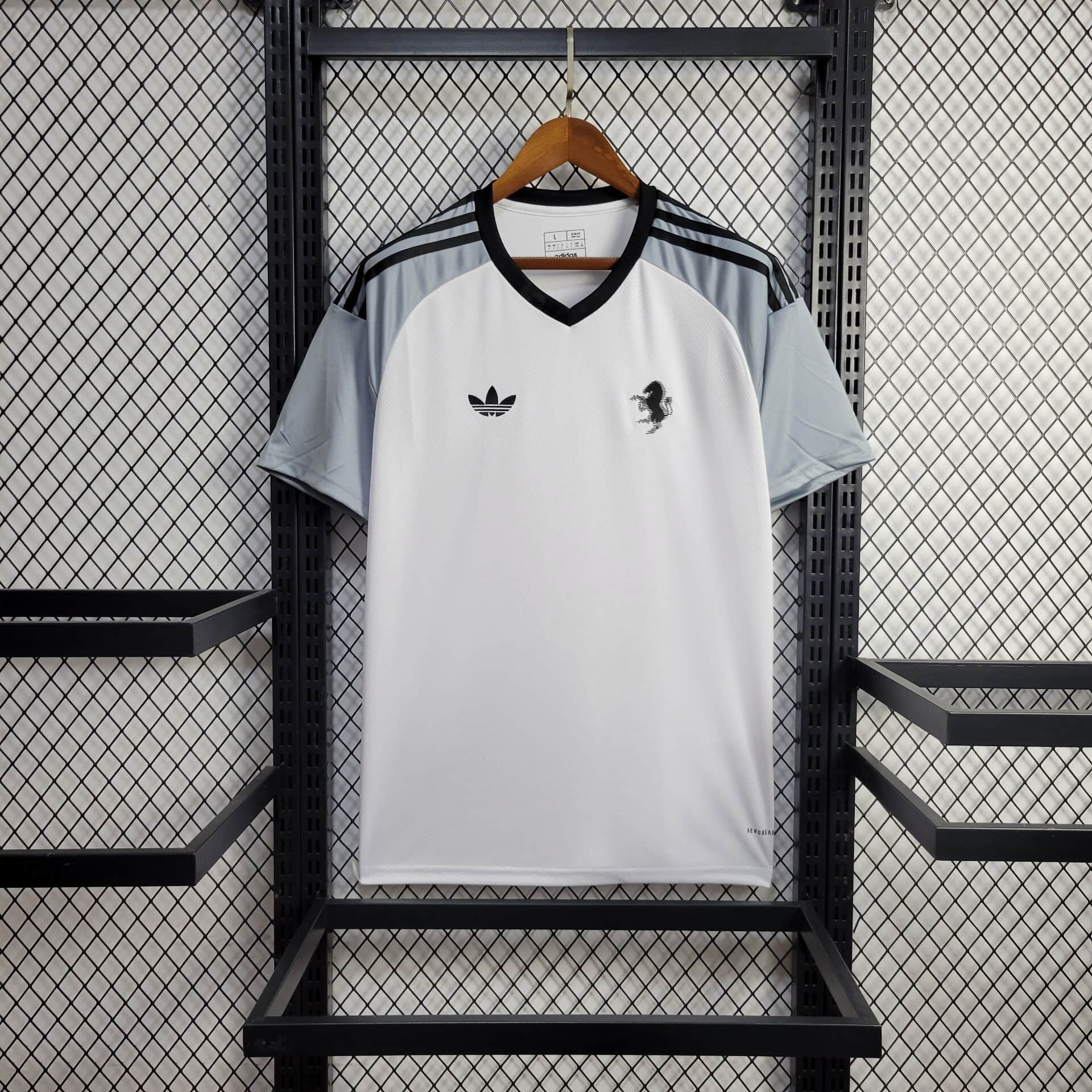 2024/2025 Juventus Goalkeeper Football Shirt 1:1 Thai Quality