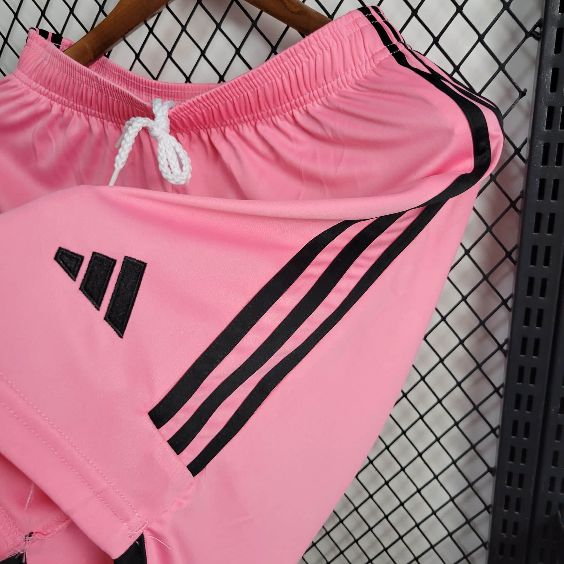 2024/2025 Inter Miami Pink Shorts 1:1 Thai Quality - Image 5