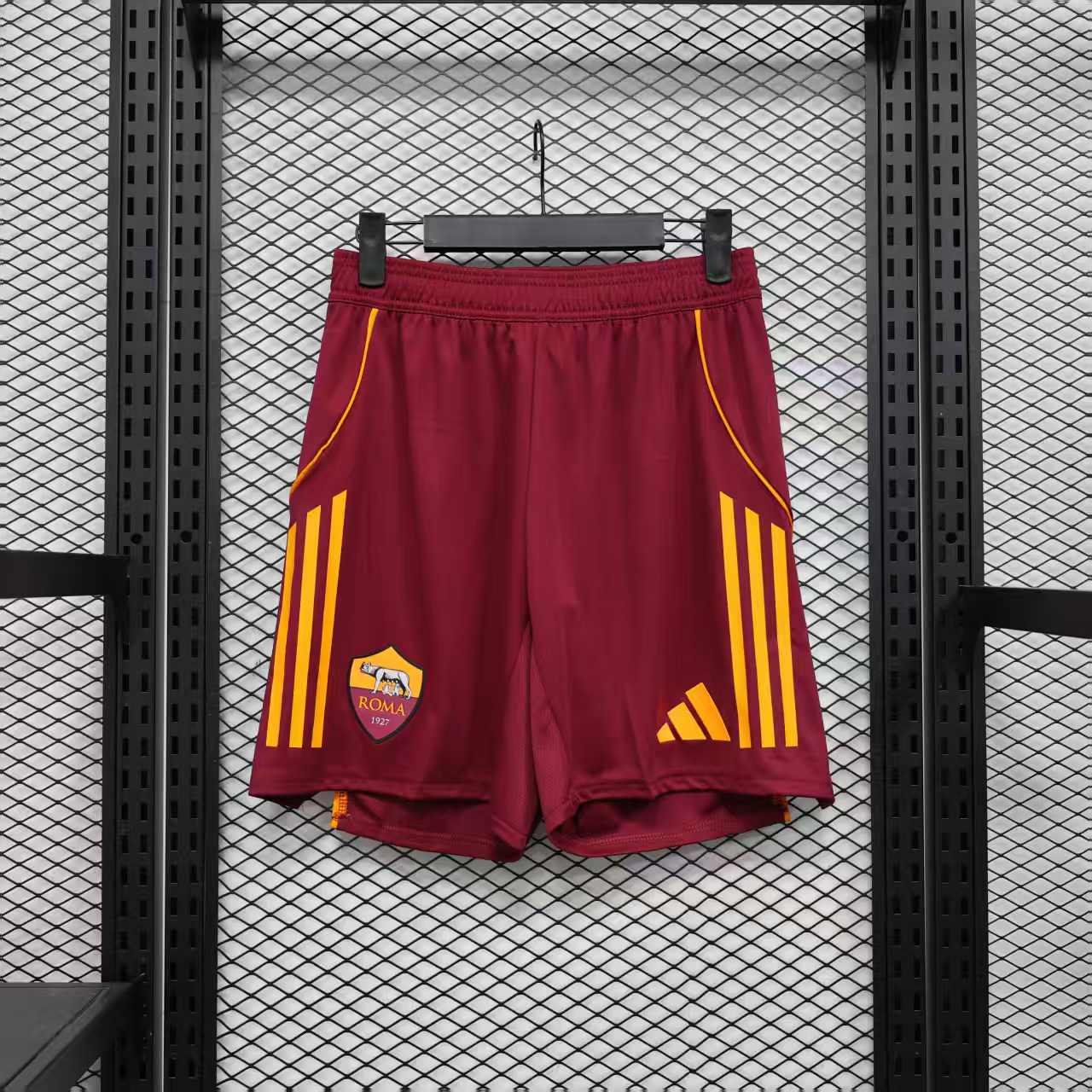 2025/2026 Player Version AS Roma Home Shorts 1:1 Thai Quality