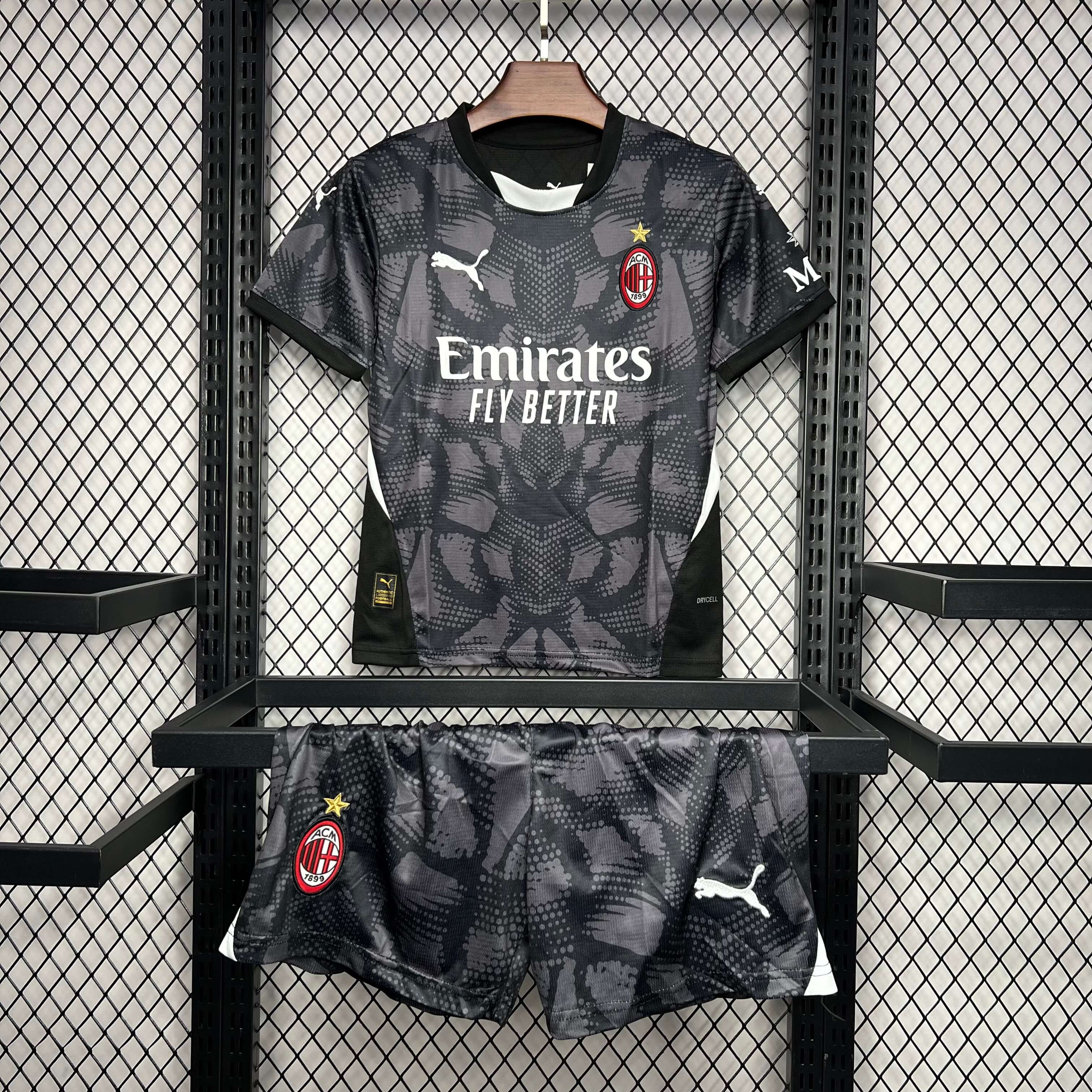2024/2025 AC Milan Goalkeeper Football Shirt Kids Size 1:1 Thai Quality