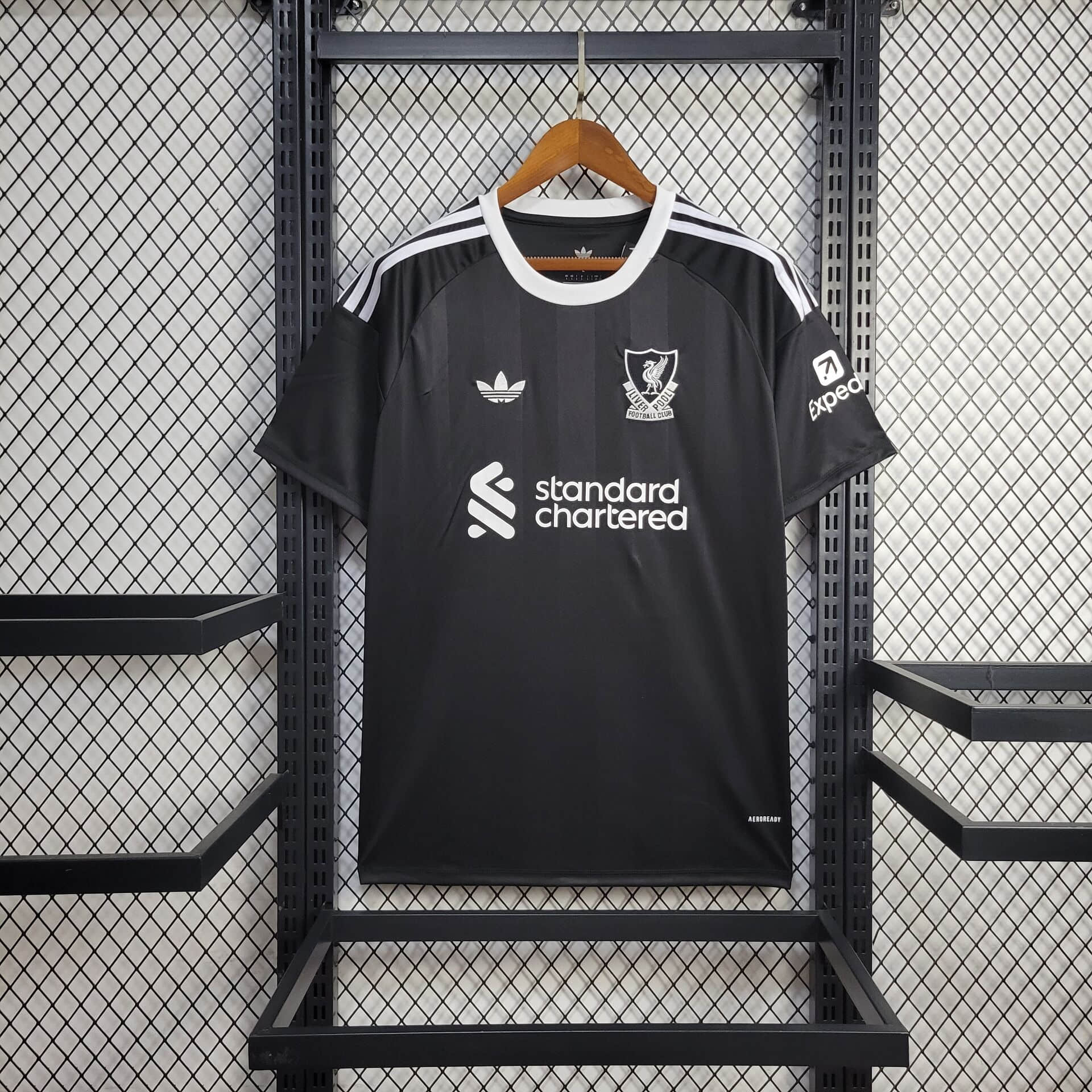 2025/2026 Liverpool Goalkeeper Football Shirt 1:1 Thai Quality